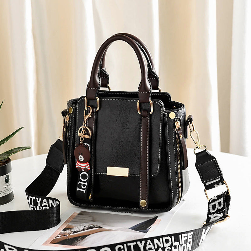 Women’s Large-Capacity Messenger Bag