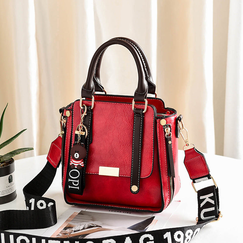 Women’s Large-Capacity Messenger Bag