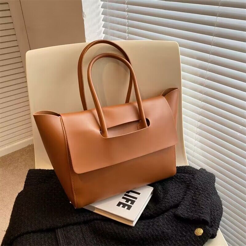 Women's Large Capacity Shoulder Tote – Stylish, Retro, Solid Color, High Quality